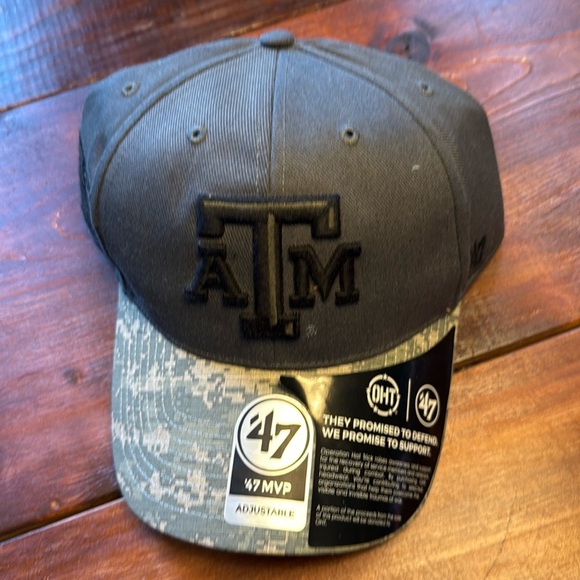 Texas A&M Aggies Camo Baseball Cap Adjustable - Picture 1 of 5